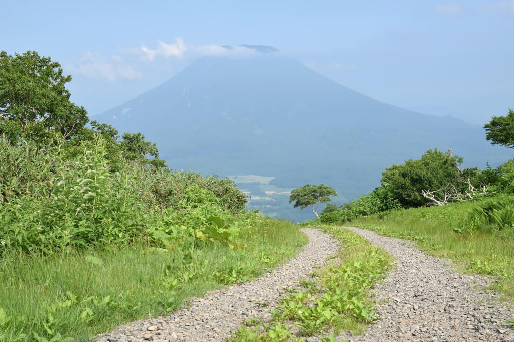 西北西から見た羊蹄山