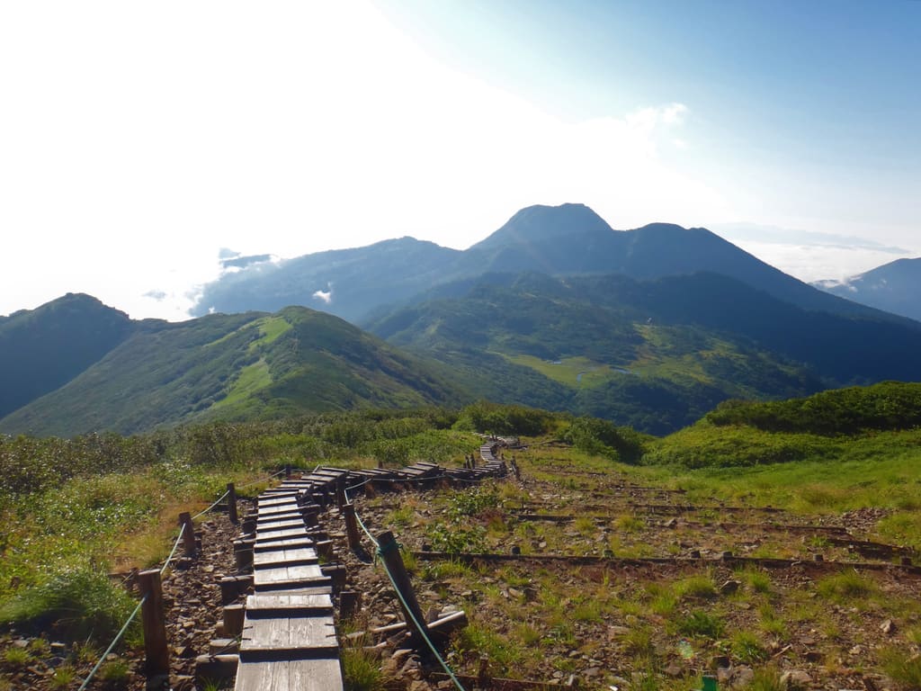 火打山から見た妙高山